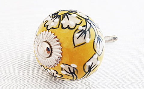 Ceramic lemon yellow white embossed 4cm round door knob