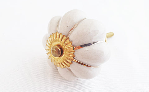 Ceramic cream gold shabby chic 4cm pumpkin door knob BN e7e
