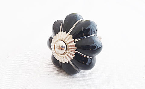 Ceramic black silver 4.5cm pumpkin door knob BN S4