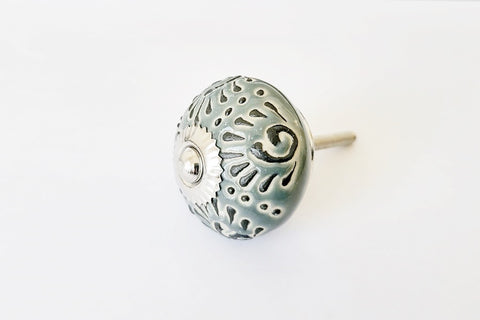 Ceramic embossed gray lacey design shabby chic 4cm round door knob D14d