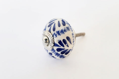 Ceramic dark blue white leafy design 4cm round door knob C15b