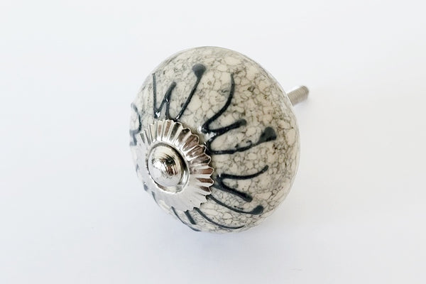Ceramic grey rustic black embossed design 4cm pumpkin door knobs G14