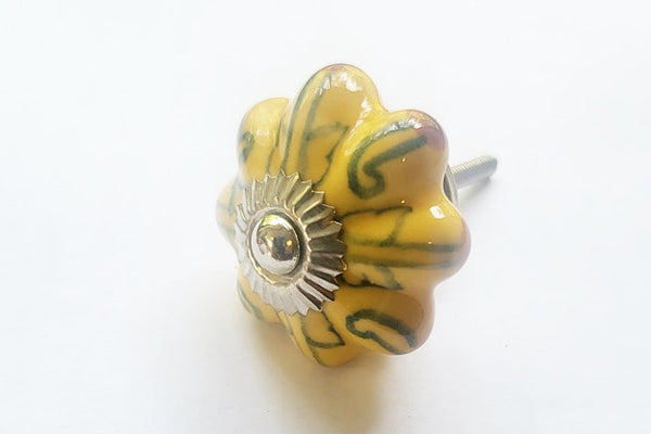 4cm ceramic vibrant decorated yellow pumpkin 4cm door knobs pulls handles BN c20