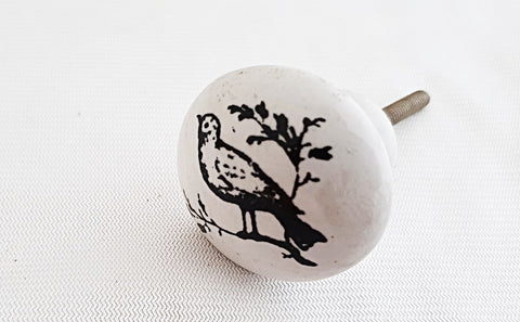 Ceramic black and white bird shabby chic printed 4cm round door knob