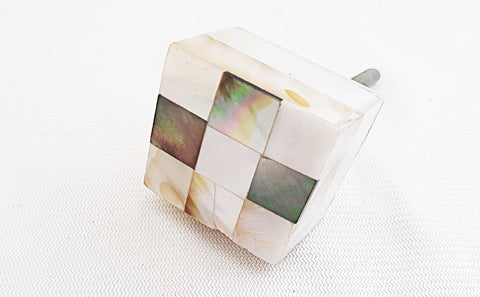 Acrylic mother of pearl 3.5cm square door knob EF1