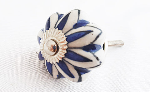 Ceramic blue cream floral design 4cm pumpkin door knob