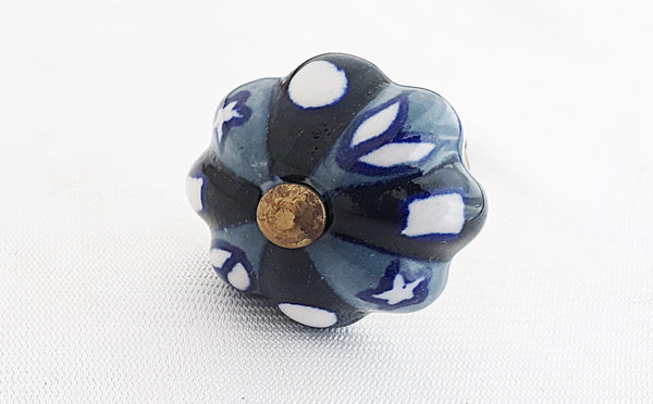 Ceramic small grey black floral 3.5cm pumpkin door knob C8