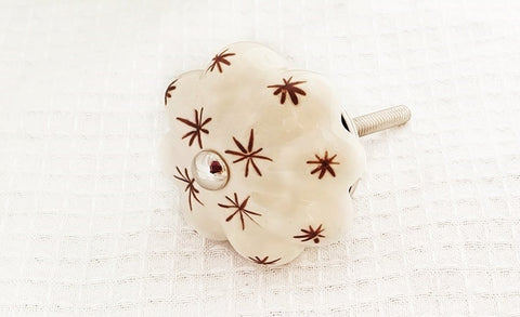 Ceramic unique cream white brown delicate stars design pumpkin 4cm door knob C01