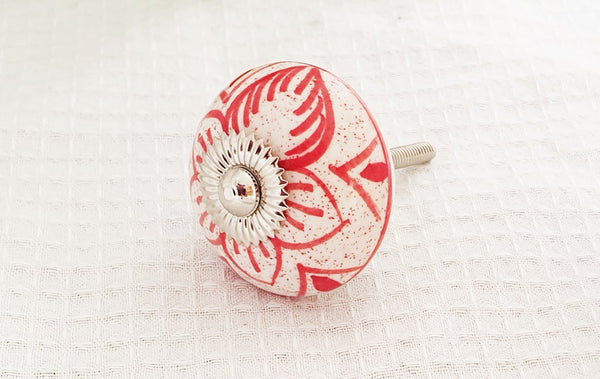 Ceramic red white  delicate floral design 4cm round door knob C10