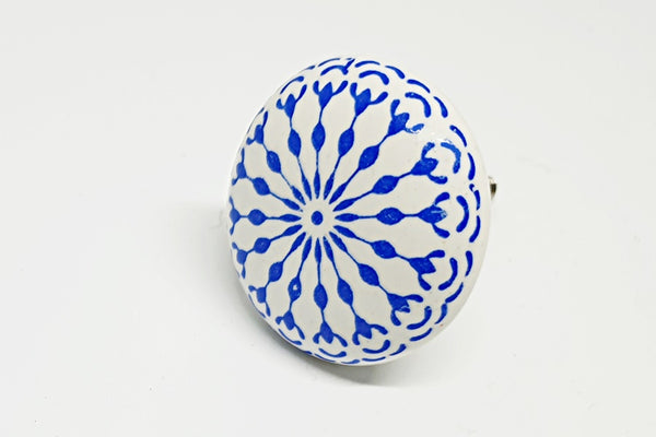 Ceramic  blue white delicate print 4cm round door knob handles A21