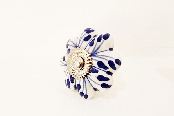 Ceramic blue white floral delicate design 4cm pumpkin door knob pulls handles