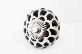 Ceramic black white web design 4cm round door knob A6